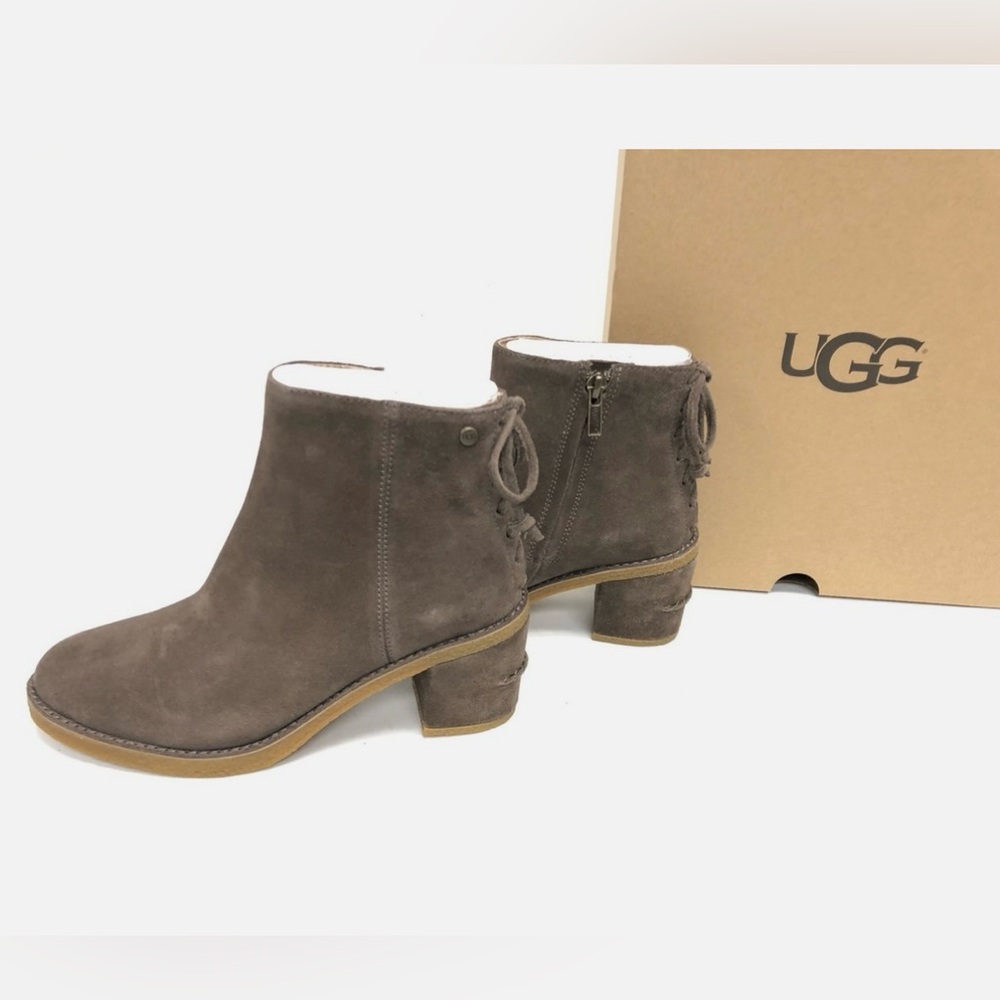 UGG Corinne Fashion Suede Block Heel Boot size 8 style number 1095793